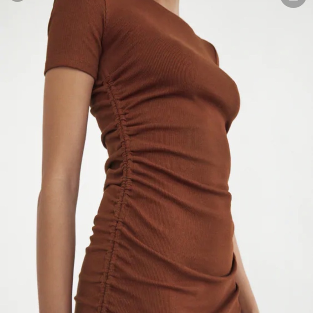 zara ruched dress red <3